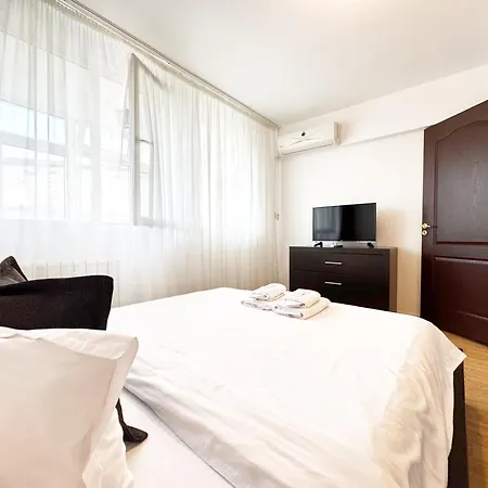 Tineretului 20 By Mrg Bukareszt