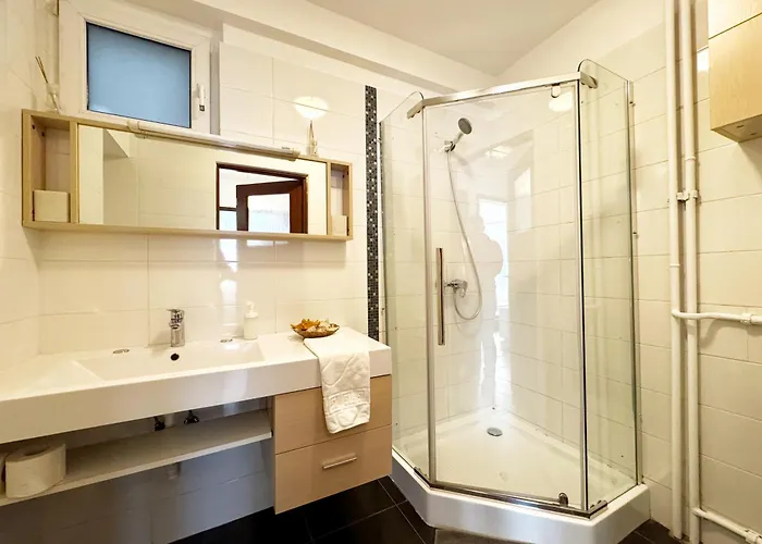 Tineretului 20 By Mrg Apartmán