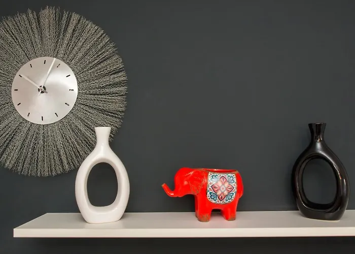 Tineretului 20 By Mrg